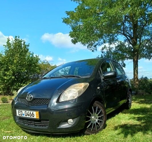 Toyota Yaris 1.33 VVT-i Cool - 1
