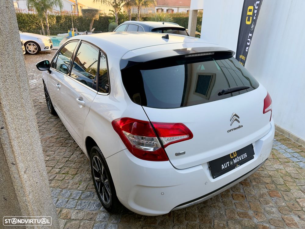 Citroën C4 e-HDi 110 EGS6 Stop/Start System Exclusive - 20