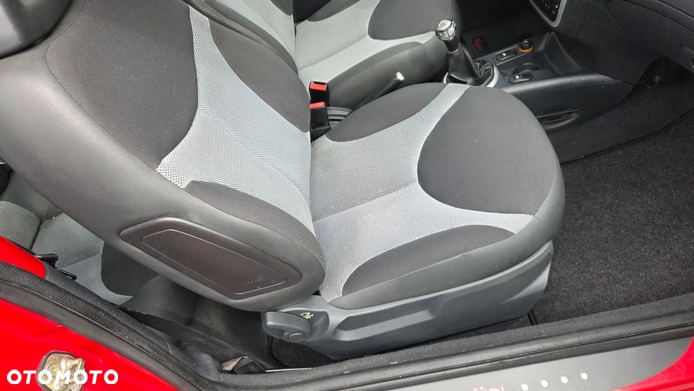 Citroën C3 Pluriel 1.4 - 12
