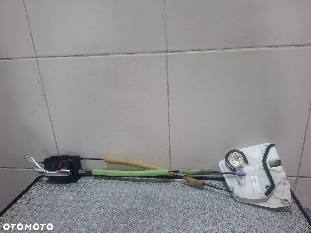Zamek drzwi prawy tył Mazda III 2015 rok 4-PIN nr 5G21B0384 - 1