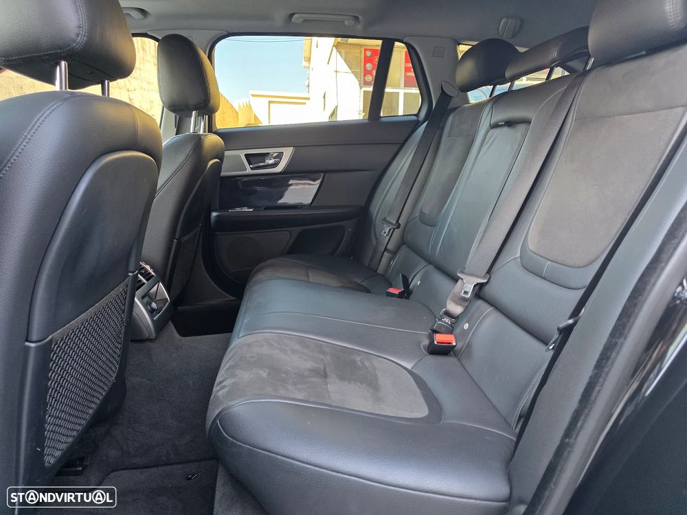 Jaguar XF Sportbrake 2.2 - 15