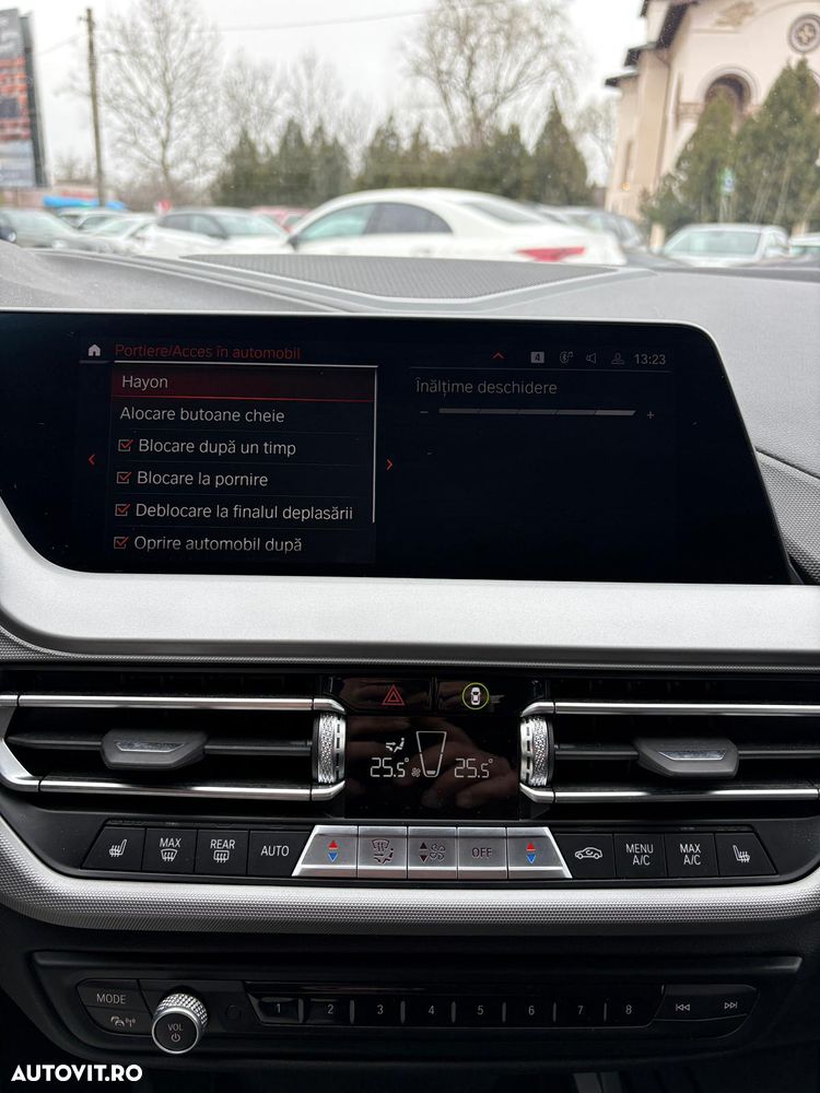 BMW Seria 1 120i Aut. Sport Line - 19