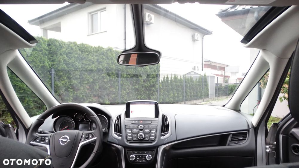 Opel Zafira 1.4 Turbo Business Edition - 22