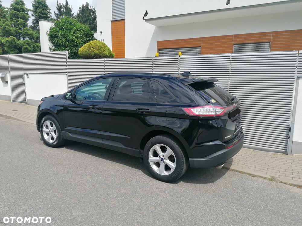 Ford Edge - 10