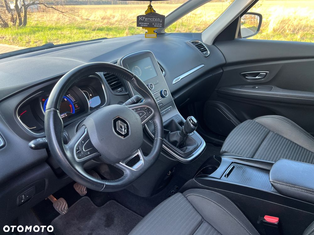 Renault Scenic - 6