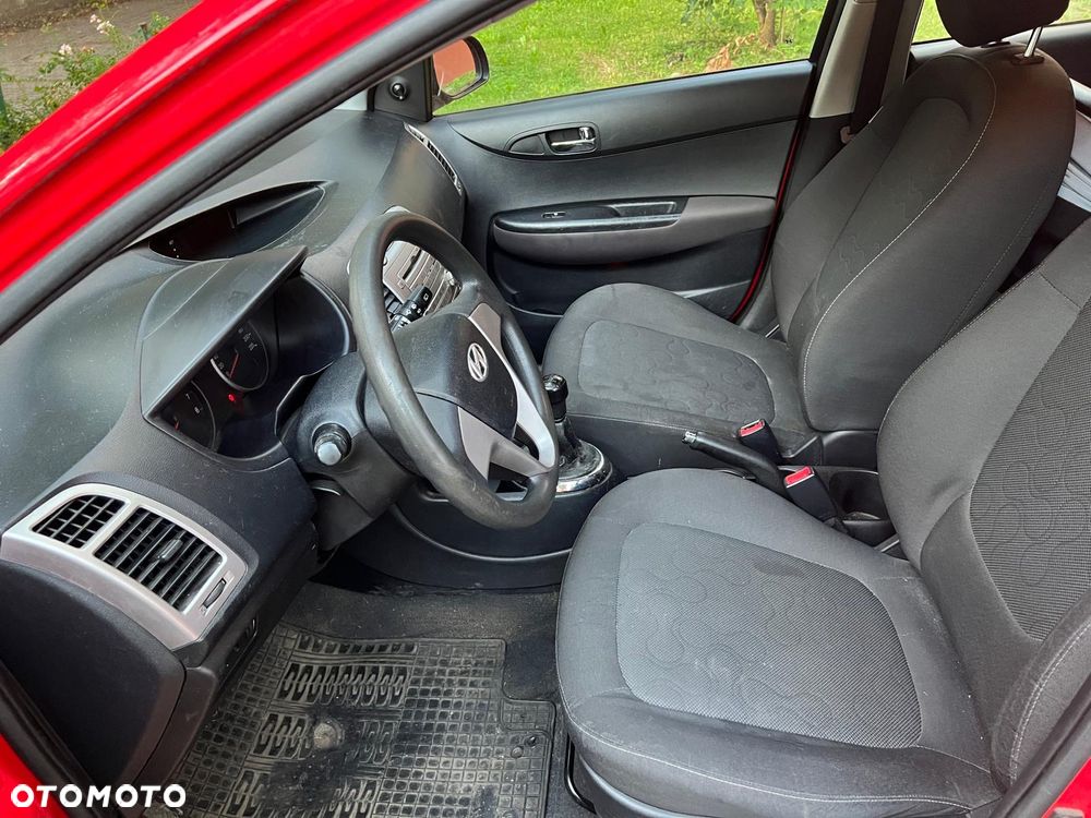 Hyundai i20 1.2 Classic + - 13