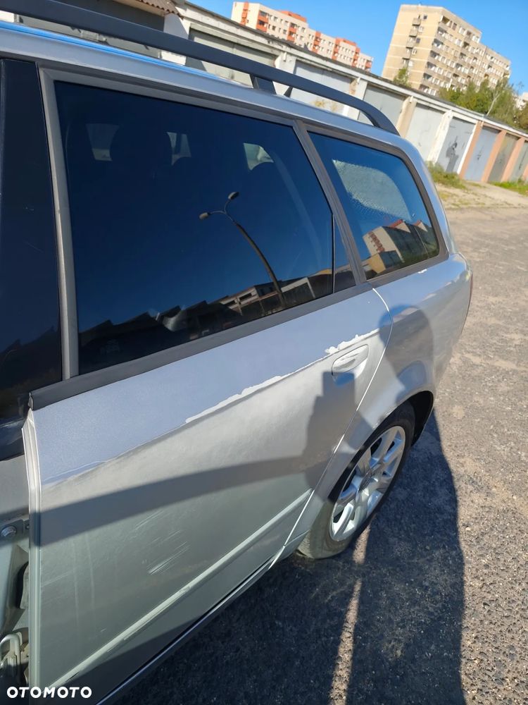 Audi A4 Avant - 26