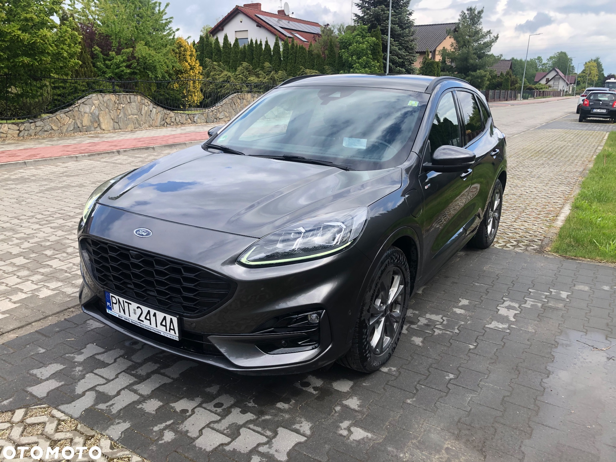 Ford Kuga 2.5P PHEV FWD ST-Line X - 3