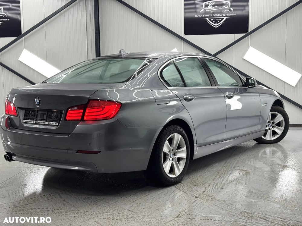 BMW Seria 5 525d Sport-Aut. - 4
