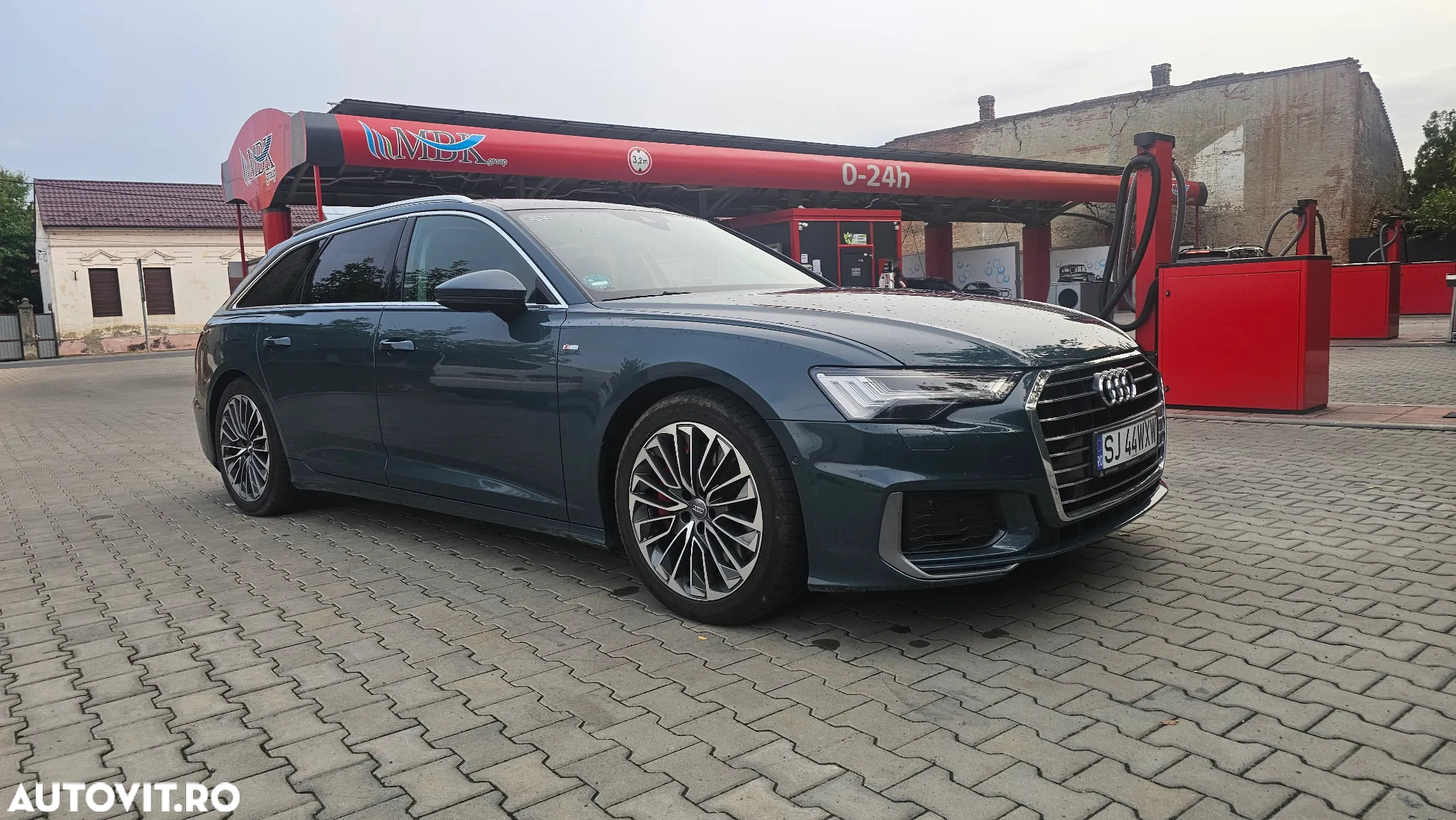 Audi A6 Avant 55 TFSI e quattro S tronic PHEV S Line - 29