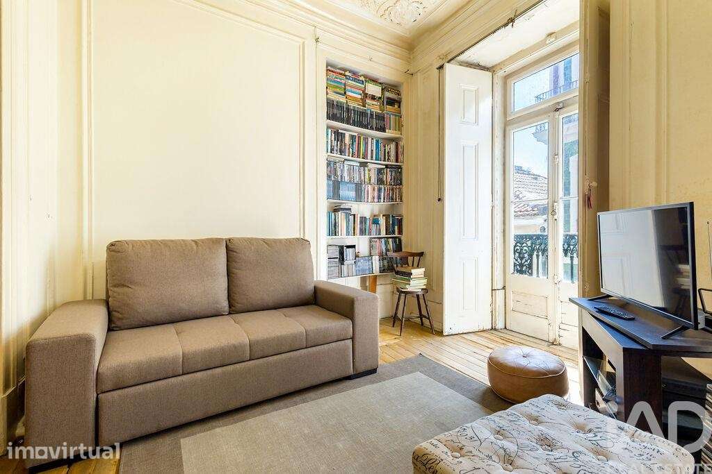 Apartamento T2 em Misericórdia de 57,5 m2 - Grande imagem: 2/16