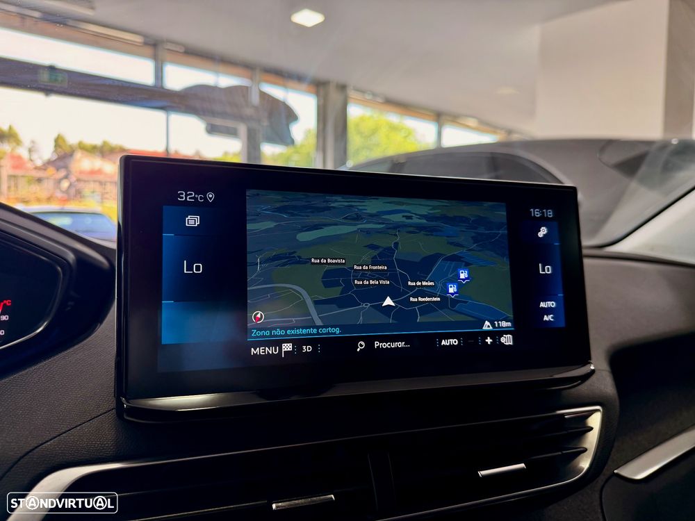 Peugeot 5008 1.5 BlueHDi Allure - 25