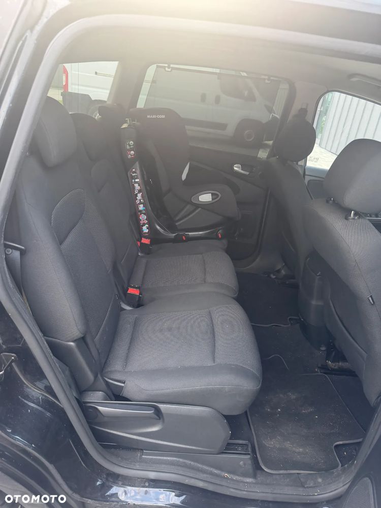 Ford S-Max 2.0 TDCi DPF Champions Edition - 18