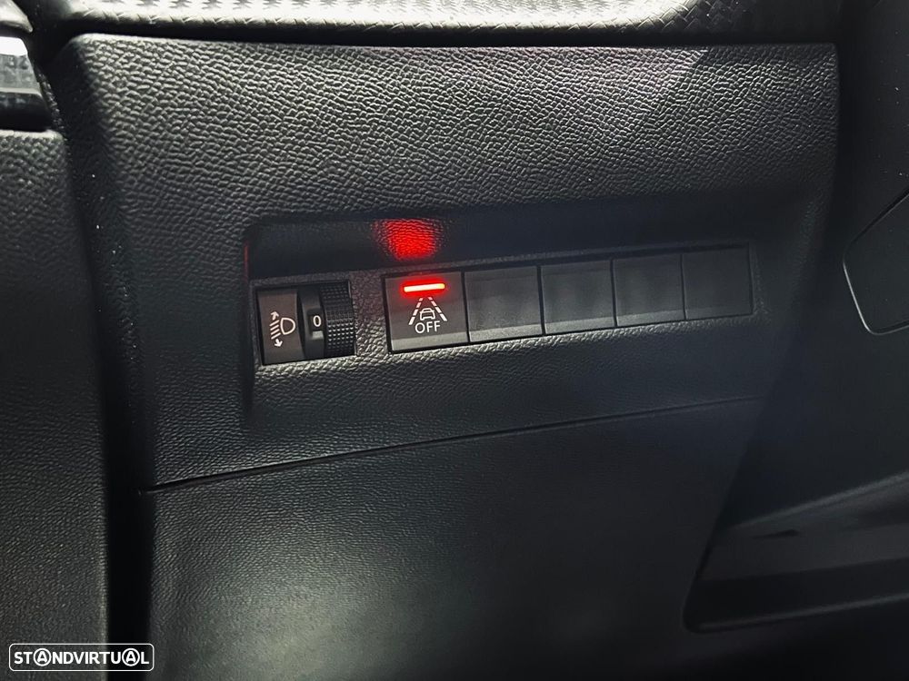 Peugeot 2008 1.5 BlueHDi Allure - 36