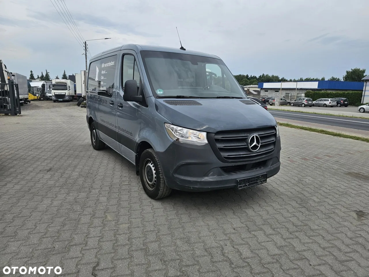 Mercedes-Benz Sprinter - 3