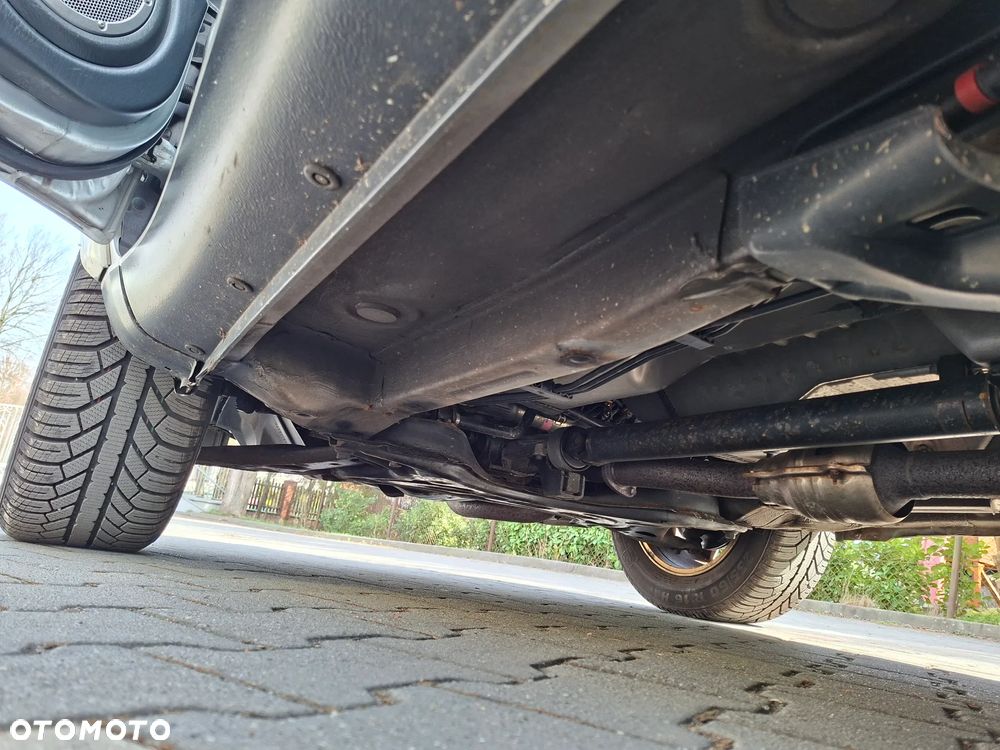 Toyota RAV4 4x4 Edition - 33