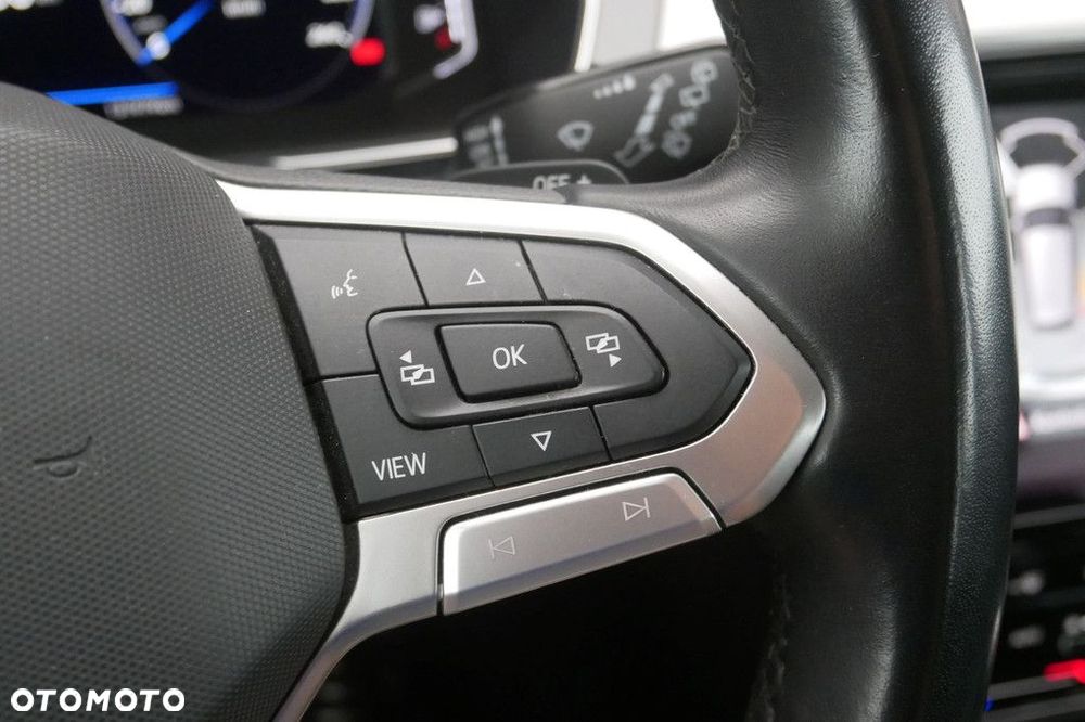 Volkswagen Passat Variant 1.5 TSI EVO Business DSG - 22