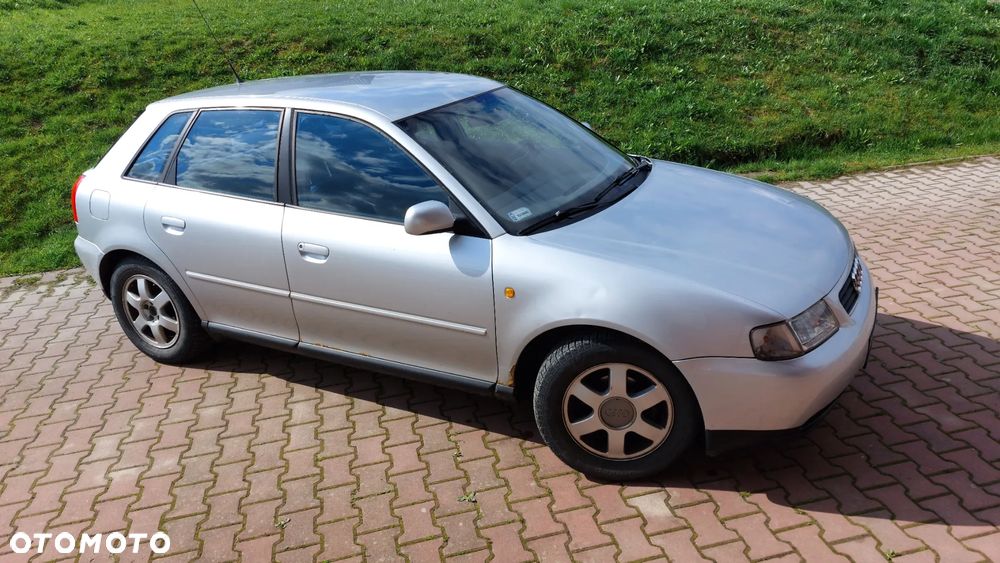 Audi A3 Sportback 1.6 Ambition - 5