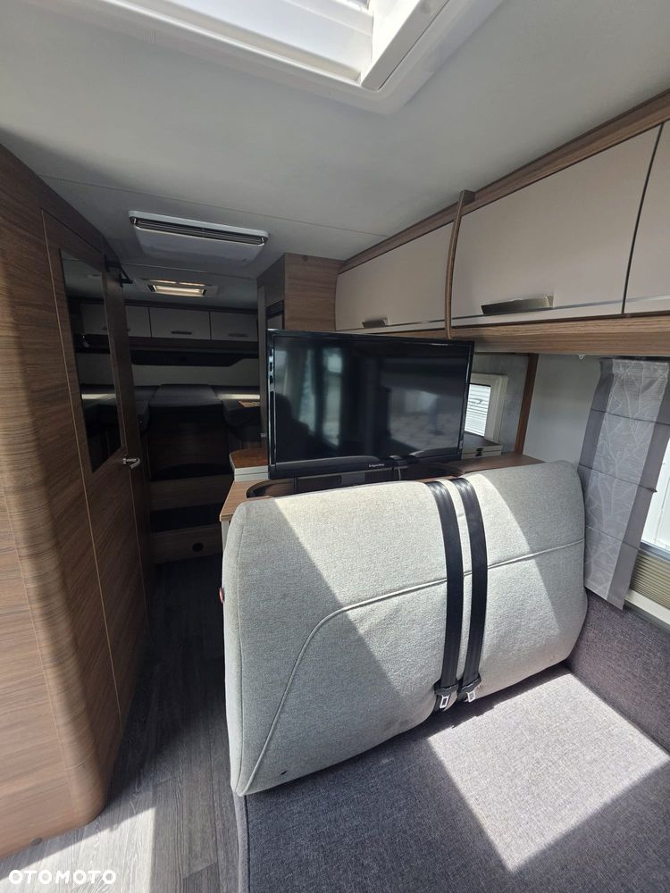 KNAUS Live 700 MEG - 20