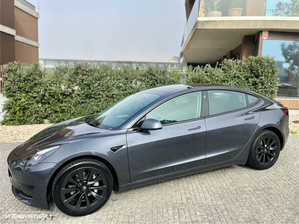Tesla Model 3 Standard Range Plus RWD - 3