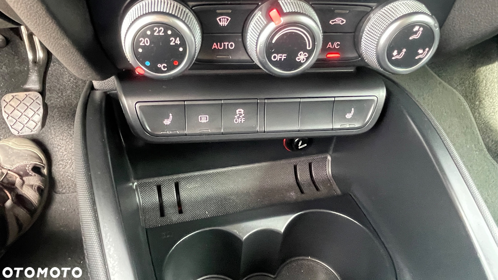 Audi A1 1.4 TFSI Edycja Specjalna - 10