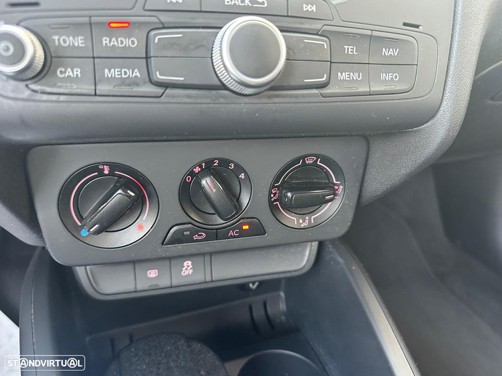 Audi A1 1.6 TDI Attraction - 12
