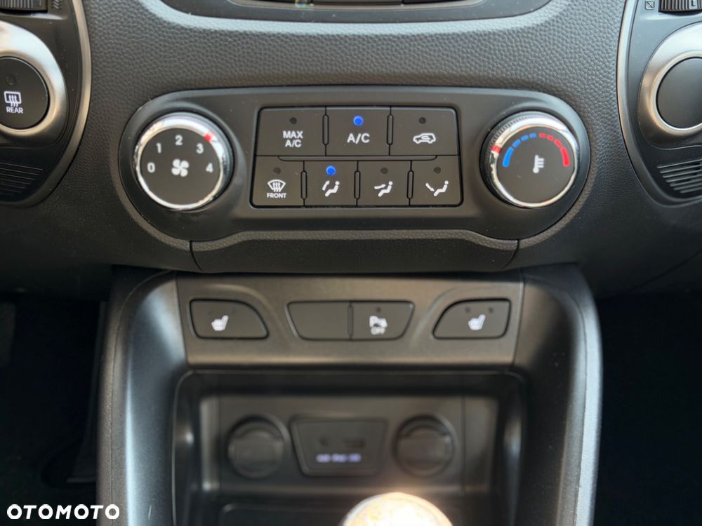 Hyundai ix35 1.6 2WD blue Comfort - 21