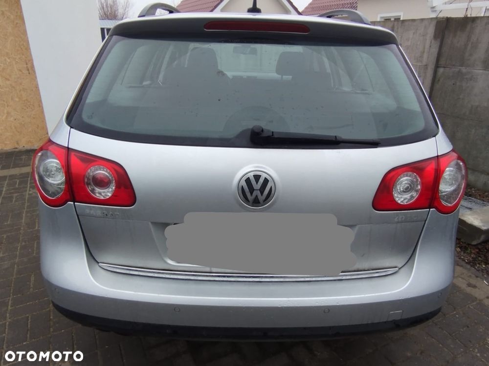 Volkswagen Passat 2.0 TDI Comfortline - 6