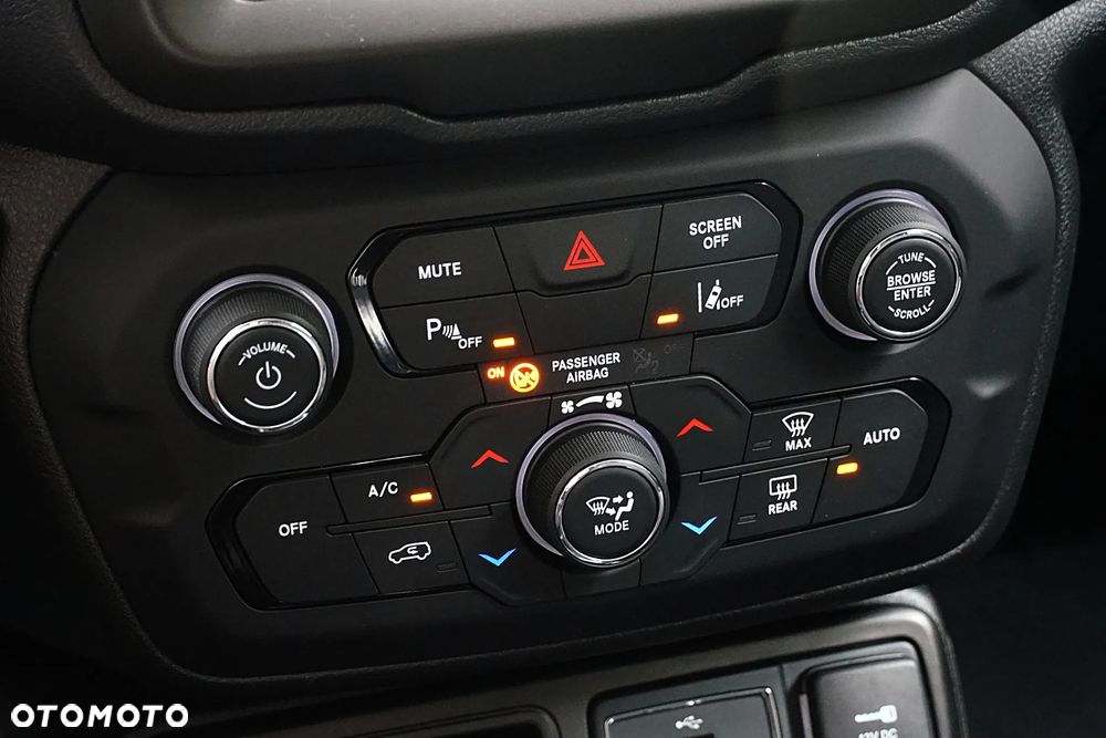 Jeep Renegade 1.0 T-GDI Night Eagle - 19