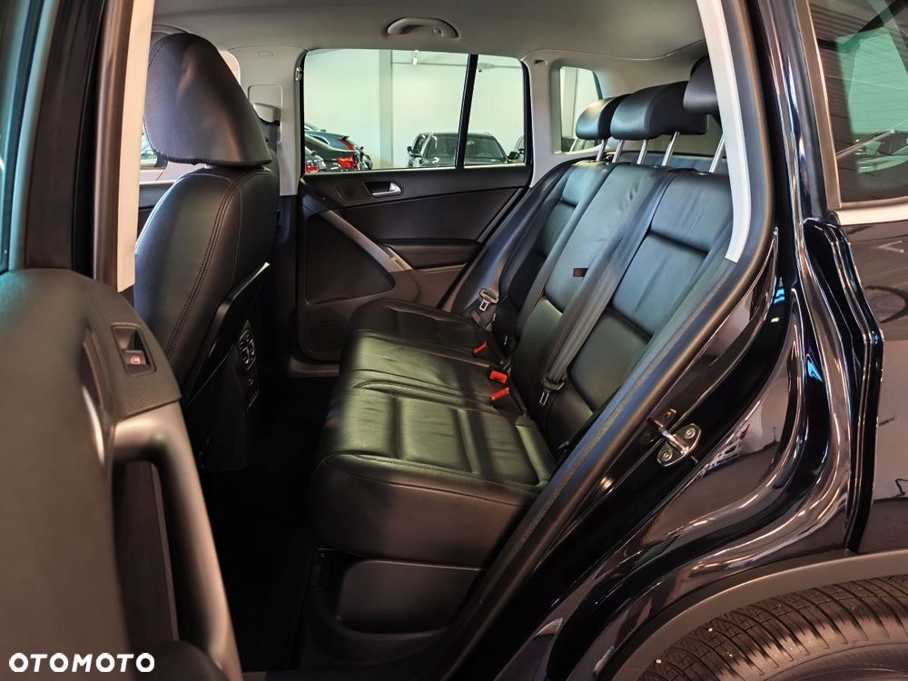 Volkswagen Tiguan 2.0 TDI 4Mot Sport DSG - 9