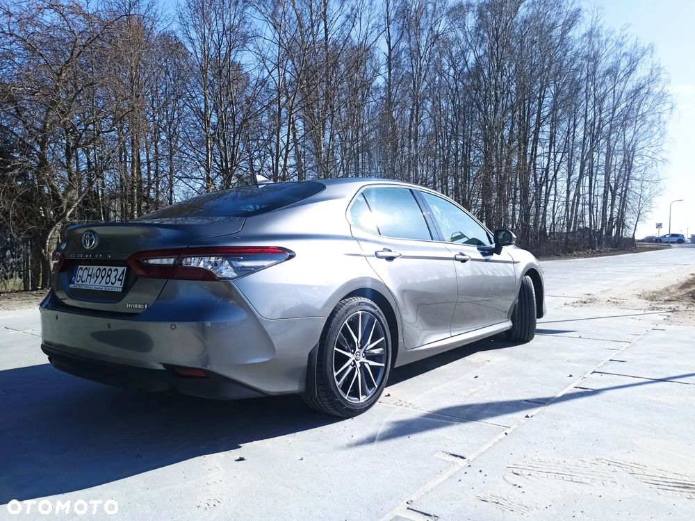 Toyota Camry 2.5 Hybrid Executive CVT - 4