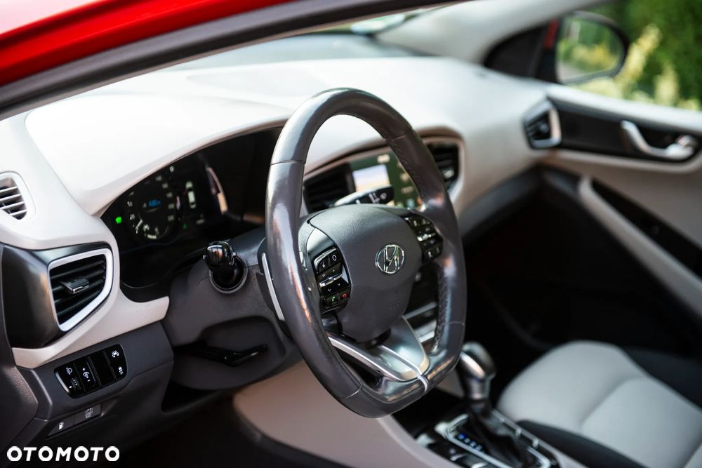 Hyundai IONIQ 1.6 GDI Premium - 20
