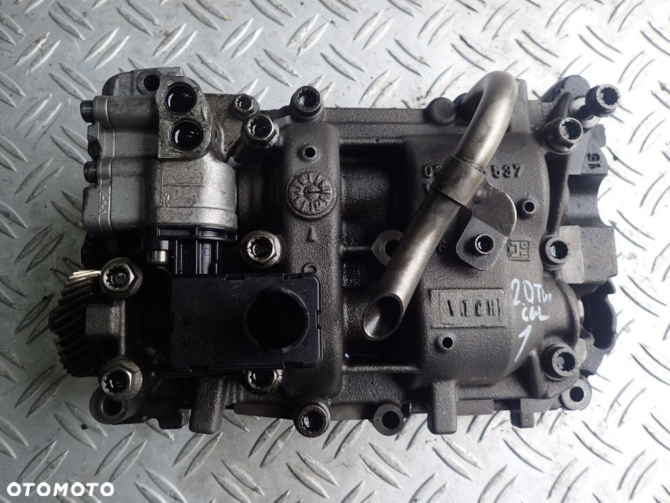 POMPA OLEJU AUDI 2.0 TDI 03L115153A CGL SMOK OLEJU 03L115169A - 1