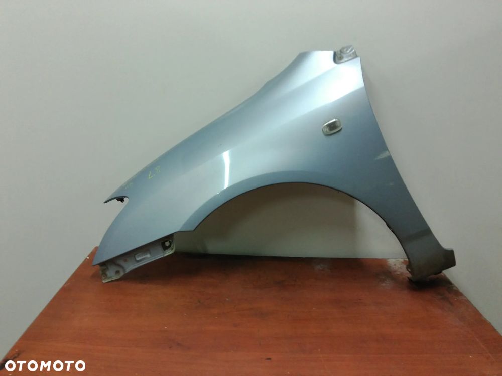 TOYOTA COROLLA E12 LIFT 04-07 3 DRZWI BŁOTNIK LEWY PRAWY PRZÓD PRZEDNI - 1