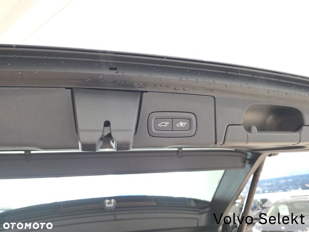 Volvo XC 60 - 35