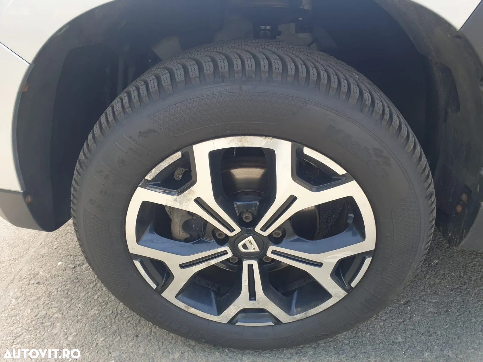 Dacia Duster 1.5 Blue dCi 4WD Prestige jante 17" - 11