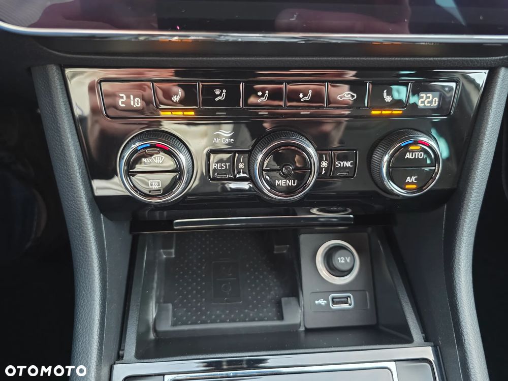 Skoda Superb 2.0 TSI 4x4 Sportline DSG - 20