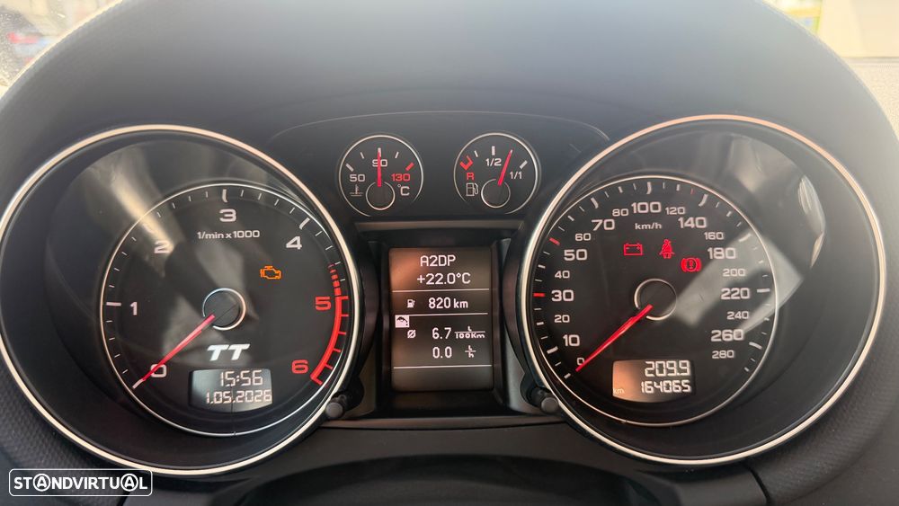 Audi TT Coupé 2.0 TDI quattro - 8