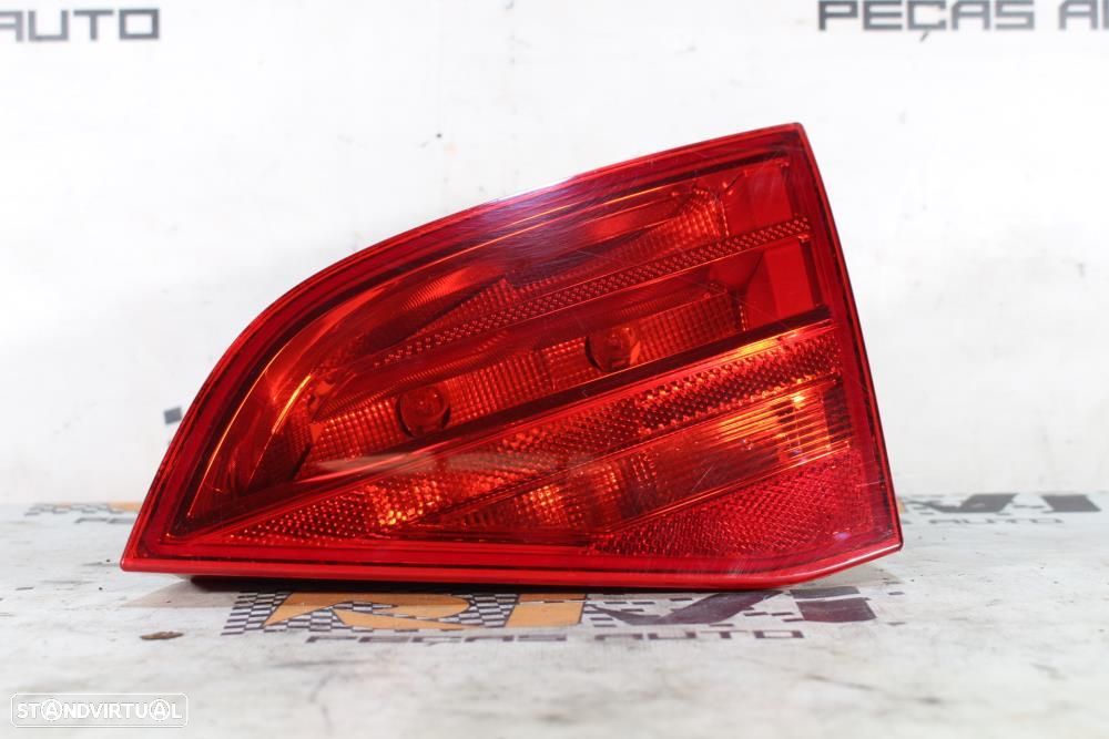 Farolim Direito Audi A4 (8K2, B8)  219602 / Mala Passageiro Sedan