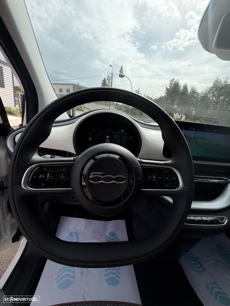 Fiat 500e Icon - 32