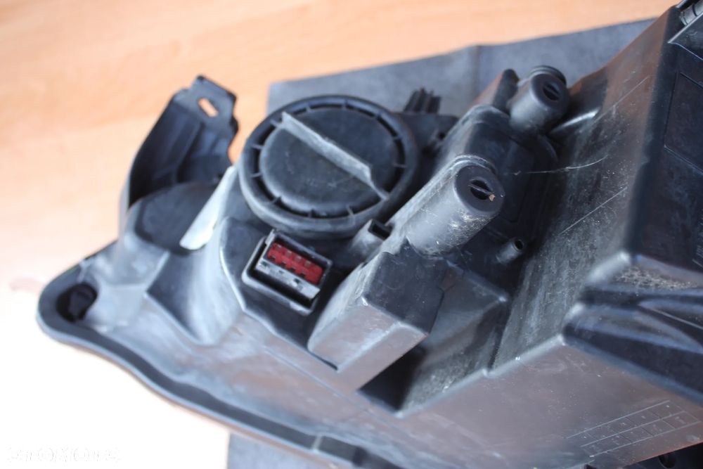 LAMPA PRAWA PRZEDNIA PRAWY PRZÓD OPEL ASTRA J CIEMNA 13371596 100% OK EUROPA BARDZO ŁADNA - 15