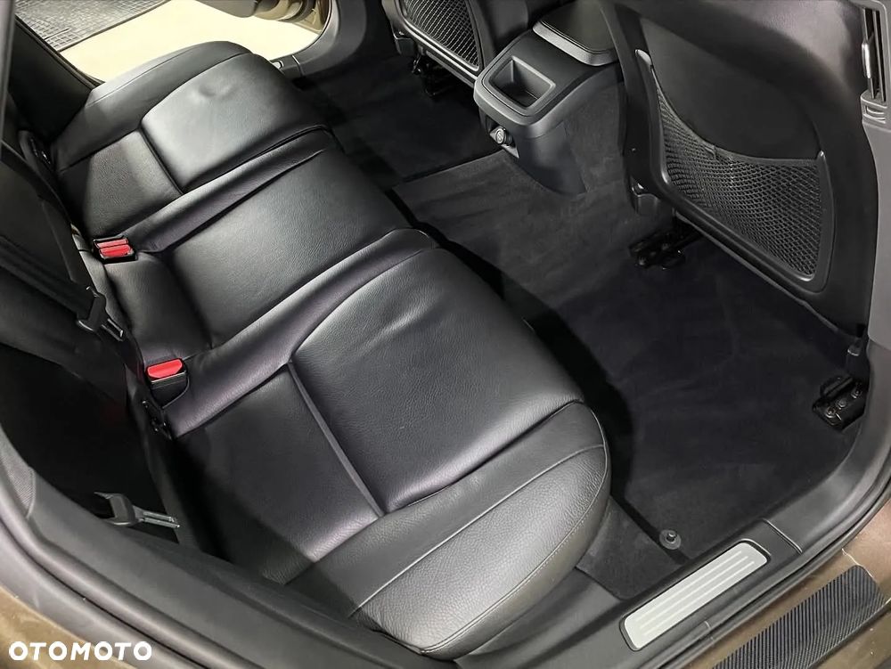 Volvo V90 D3 Momentum Pro - 5