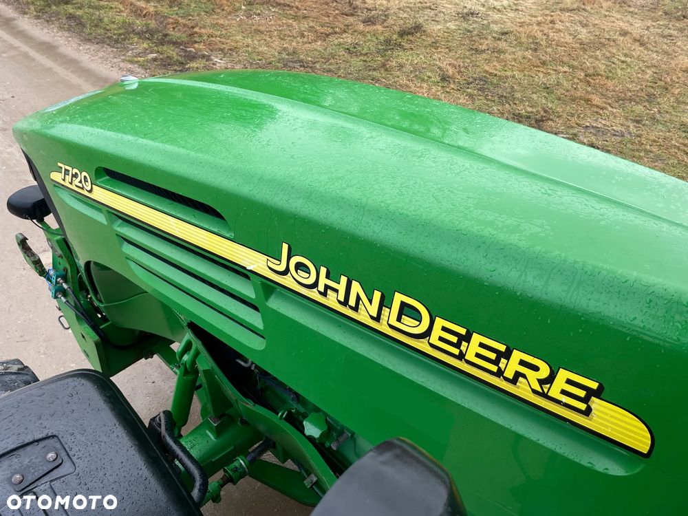 John Deere 7720 - 15
