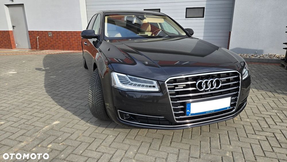 Audi A8 3.0 TDI L Quattro - 2