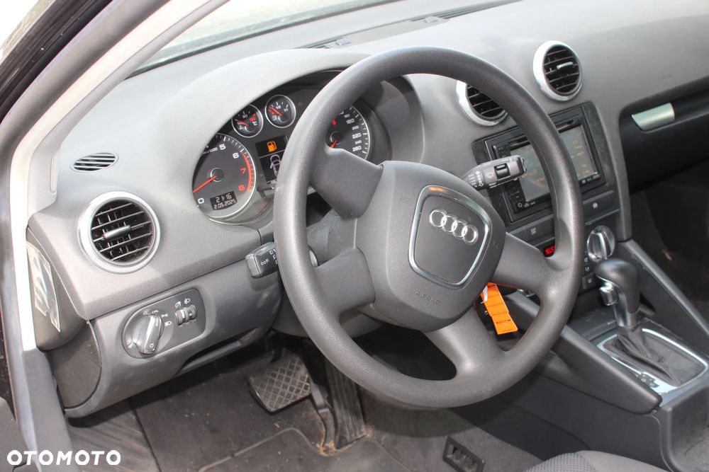 Audi A3 3-drzwiowe 1.4 TFSI Ambiente S tronic - 7
