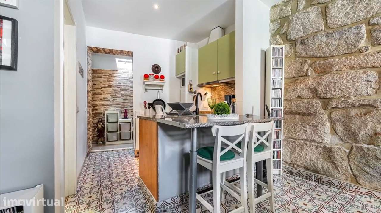 Moradia, 63 m², Cedofeita, Santo Ildefonso, Sé, Miragaia, São Nicolau e Vitória - Grande imagem: 4/7