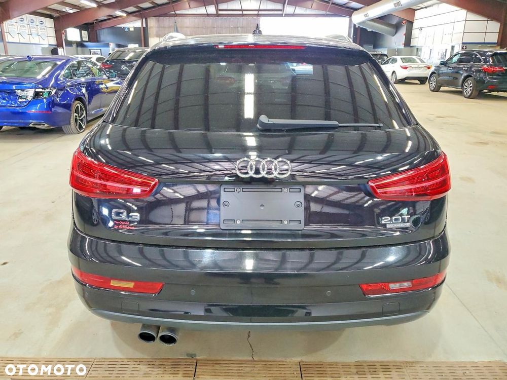 Audi Q3 2.0 TFSI Quattro S tronic design - 6
