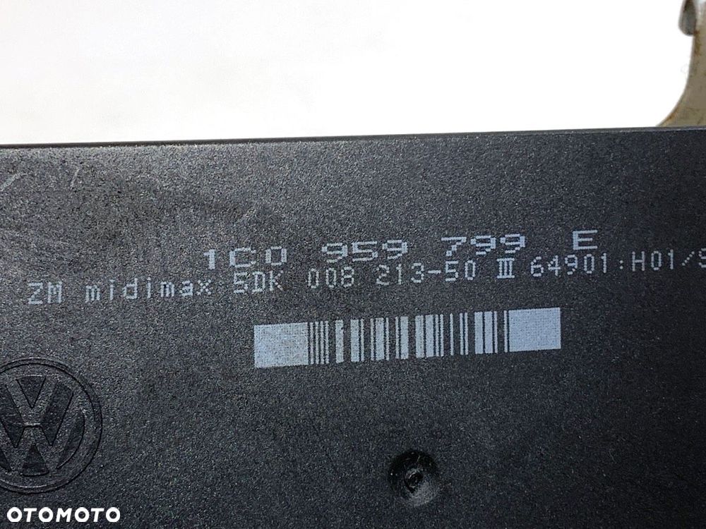 MODUŁ KOMFORTU  SEAT LEON (1M1) 1999 - 2006 1.9 TDI 66 kW [90 KM] olej napędowy 1999 - 2006 - 4