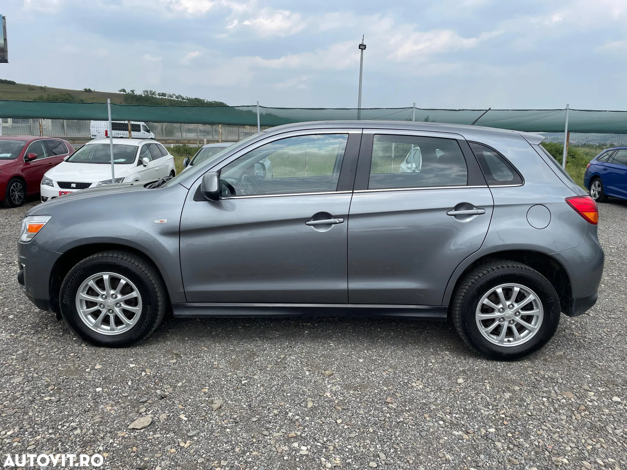 Mitsubishi ASX - 5