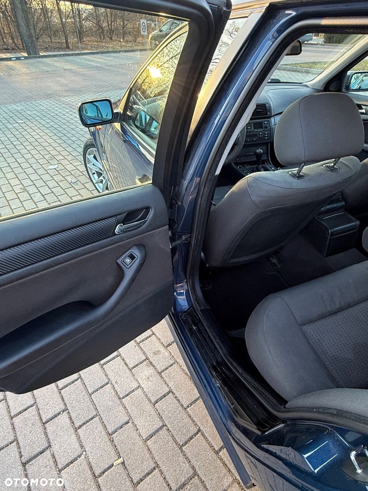 BMW Seria 3 - 1